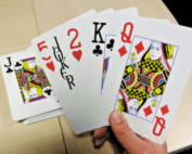 Cartes géantes à gros caractères
