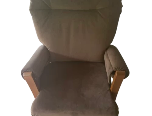 Location fauteuil d’allaitement ou dit à bascule à louer sur Bordeaux et sur le Bassin d’Arcachon – Fabricant DUTALIER