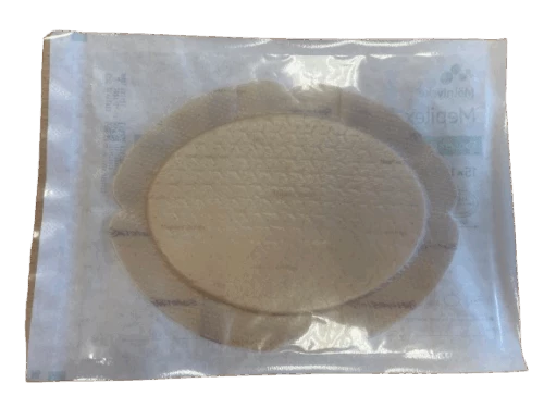 Pansement hydrocellulaire siliconé auto-fixant (15 cm x 19 cm) - Mepilex border flex oval issu de l'économie circulaire pas cher